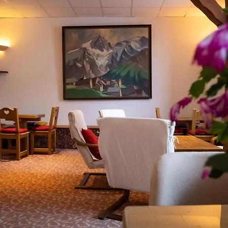 Castillan 3* La Grave