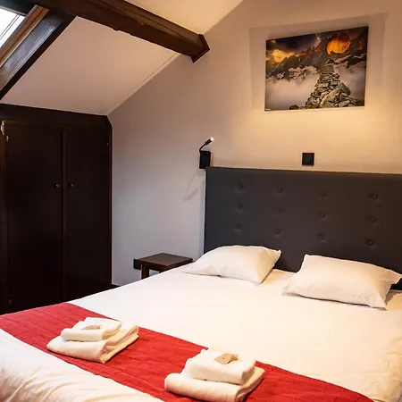 Castillan Hotel