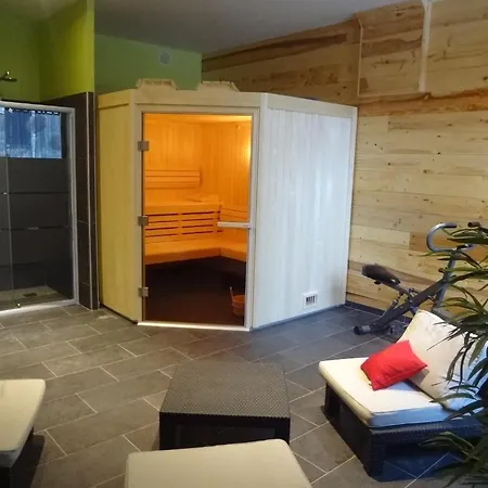 Castillan Hotel La Grave
