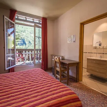 Castillan Hotel La Grave
